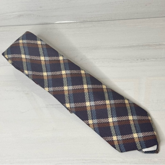 Yves Saint Laurent Black and Brown Silk Tie - Picture 5 of 6